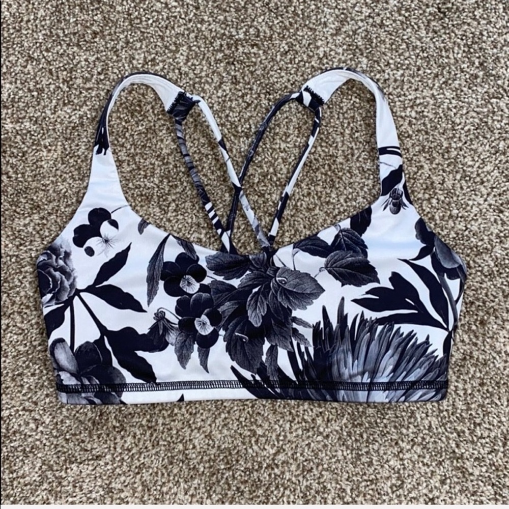 Lululemon Free To Bra - Picture 2 of 5